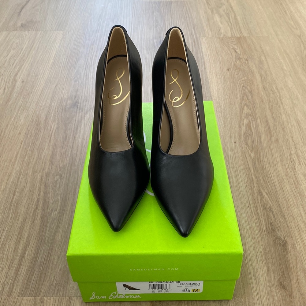 Sam Edelman Hilton Black Heels